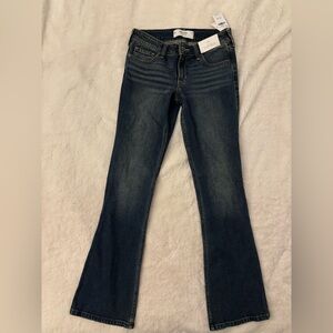 Classic Blue Women's Jeans Hollister Flare NWT size 4L